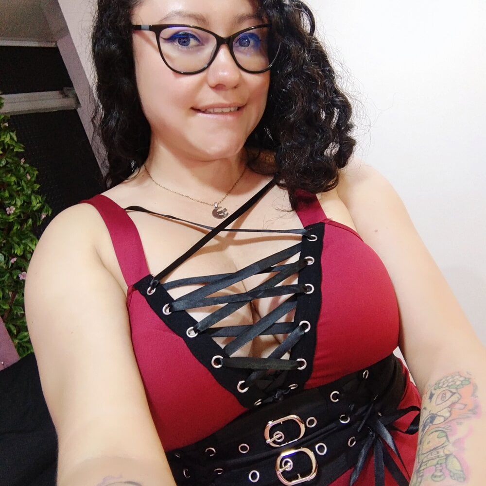 greeneyes_nurse's chat room