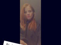 QueenCosplay's Offline Chat Room