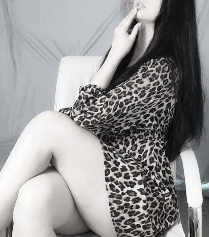 Watch Amalia_amor live on cam on StripChat