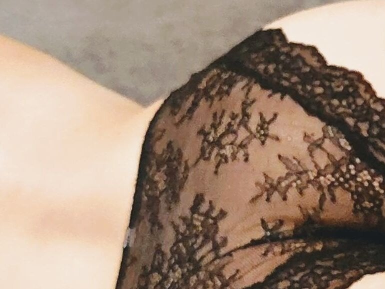easy_briezy from stripchat