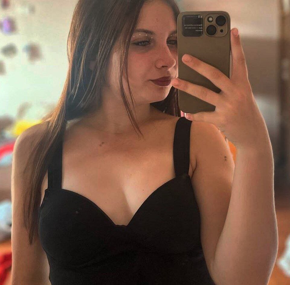 Chatroom XXX hors ligne de anna_fox18