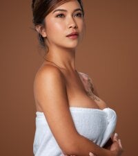 Lady_Riley's Live XXX Chat