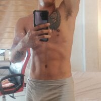 fuckinghot201's webcam live show