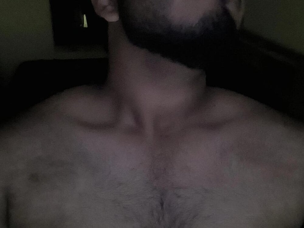 fuck88887878's Offline XXX Chat