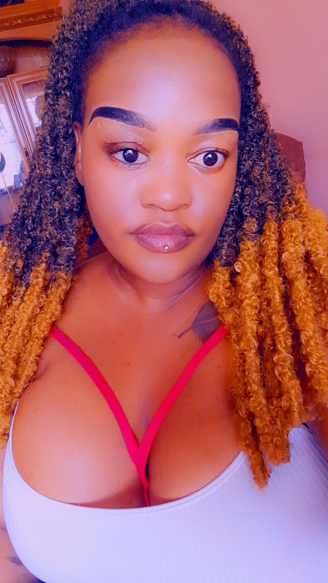 Ebonygoddess124