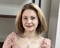 MaydaHalsted's Offline Chat Room