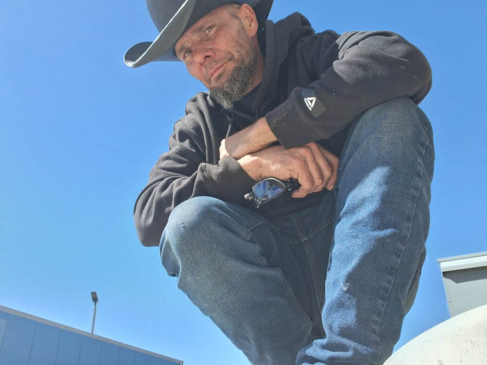 1drtywhtboy's most recent online preview