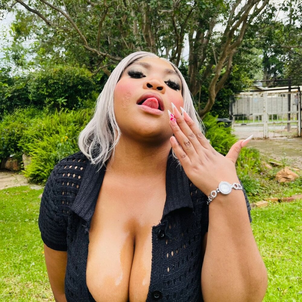 BeverlyQueen14 profile