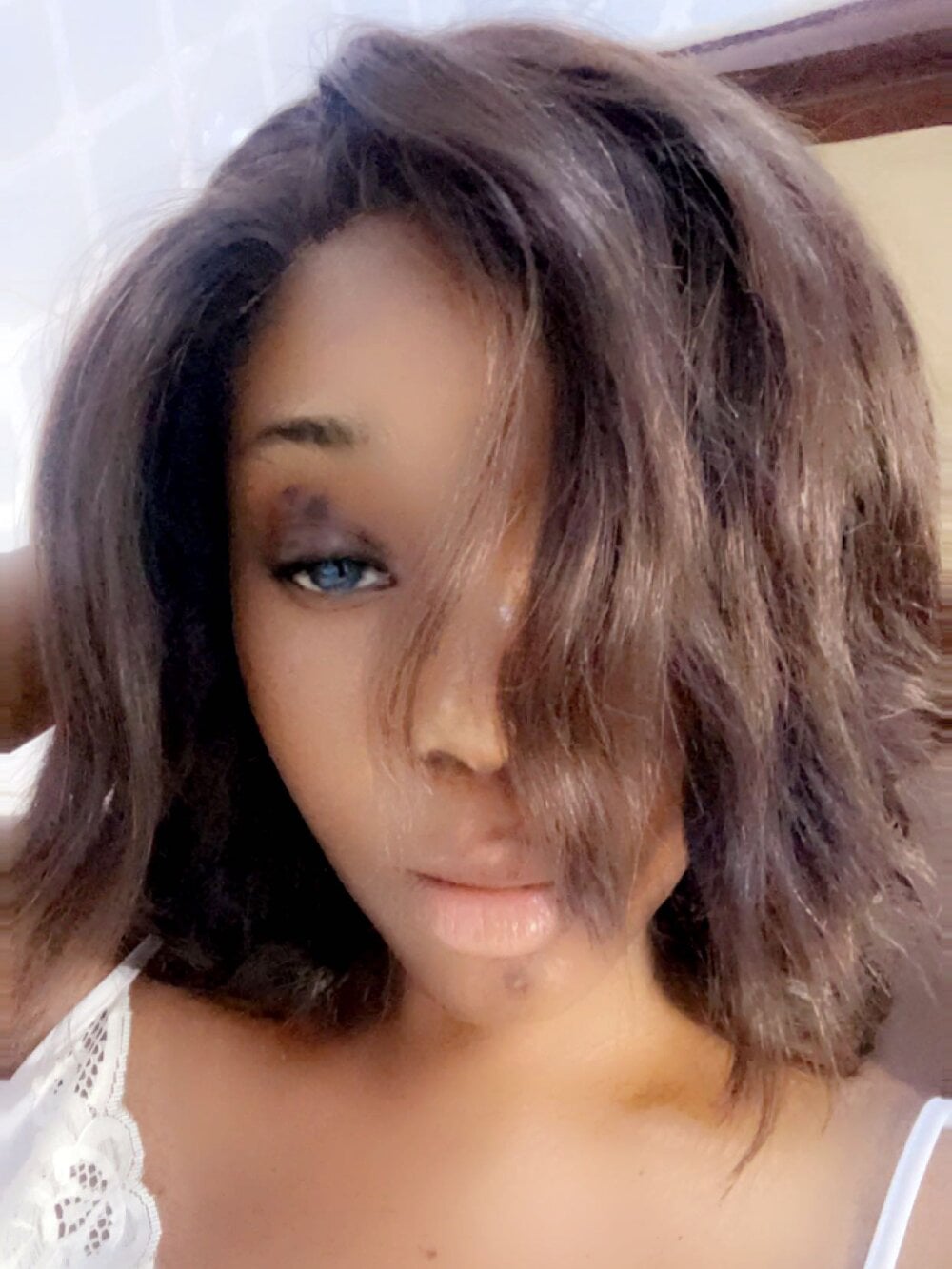 bestlivesexchat.com leolizlove livesex profile in other-hair cams