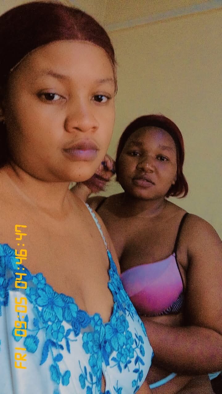 EBONY-QUEENS