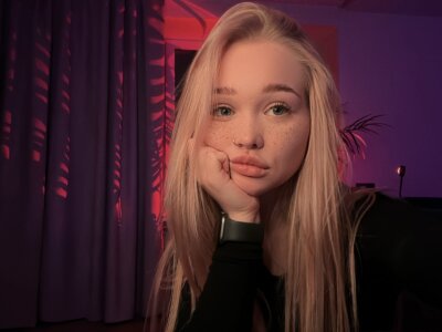 Squirting cam girls - Live squirting cam girls