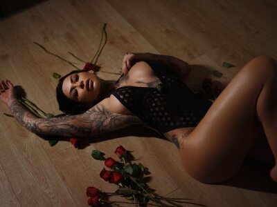 Iam_Annii private show