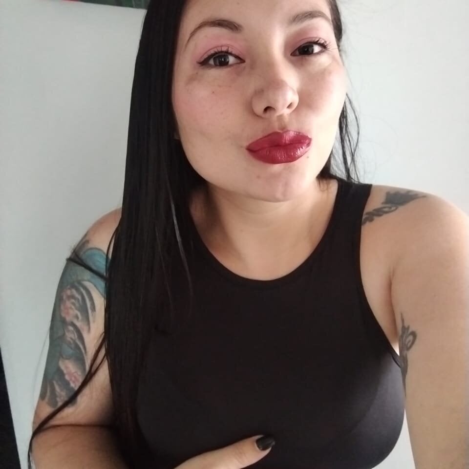 mila_white_tx_ from stripchat