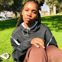 laciouslaney's Offline Chat Room