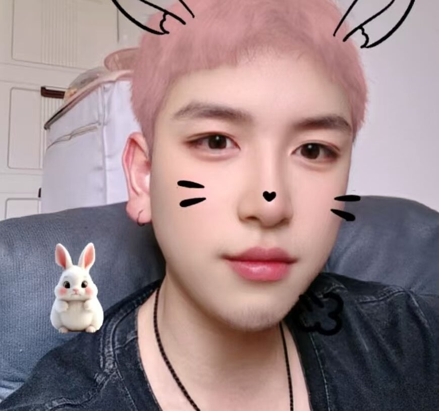 xqcbb_10 from stripchat