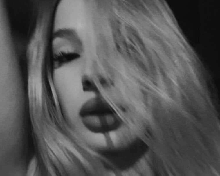 livestrip-joy.com sofiaroud livesex profile in alicia-en-el-pais-de-la-maravilla cams