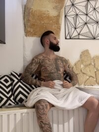 Model Gioeltoro89