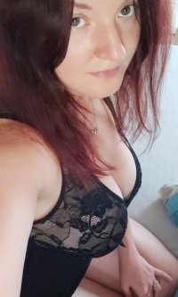 Allena88's Offline XXX Chat