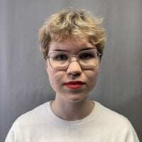 MaeSuarez's Offline Chat Room