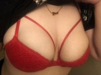 goodgirlbadgirl's Offline Chat Room
