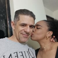 Fernando-Isabella4's Offline Chat Room