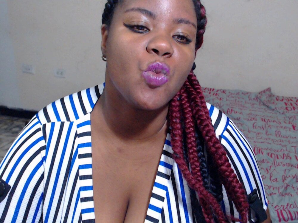 bigtitssxx profile