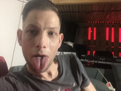 Nicki-berlin Male Bigcocks Live Webcam Nude