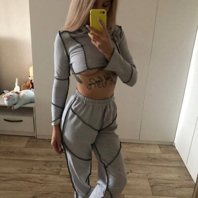 Linaa_Land - Stripchat Lovense Blowjob Cam2cam Girl 