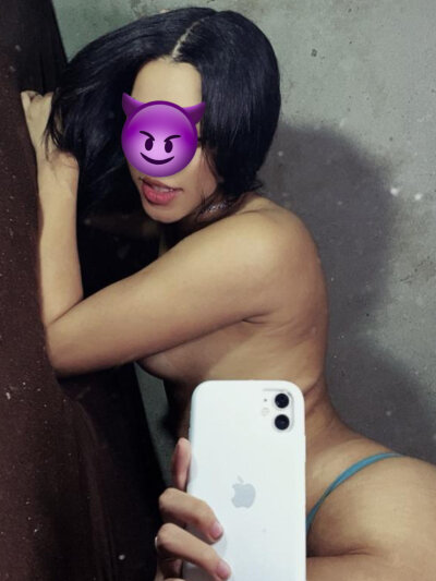 indiacabana from stripchat