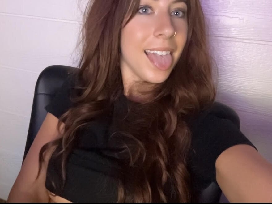 hey__hannah profile