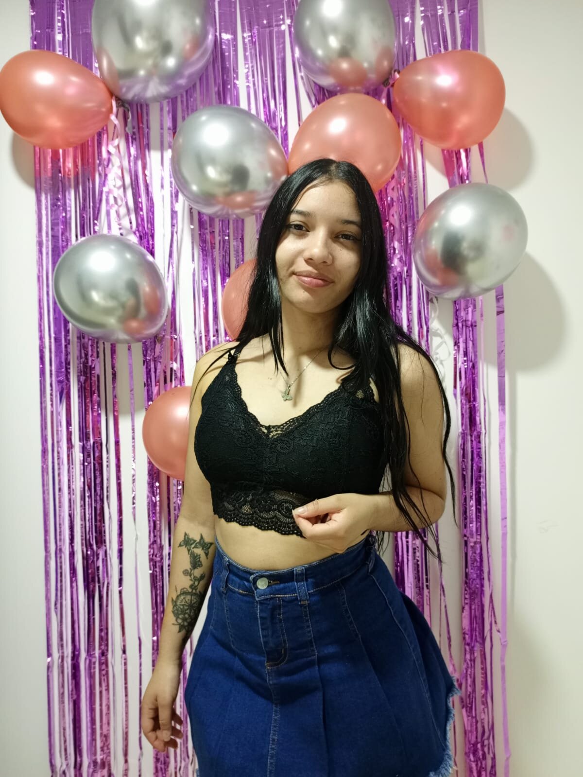 dara_hot_