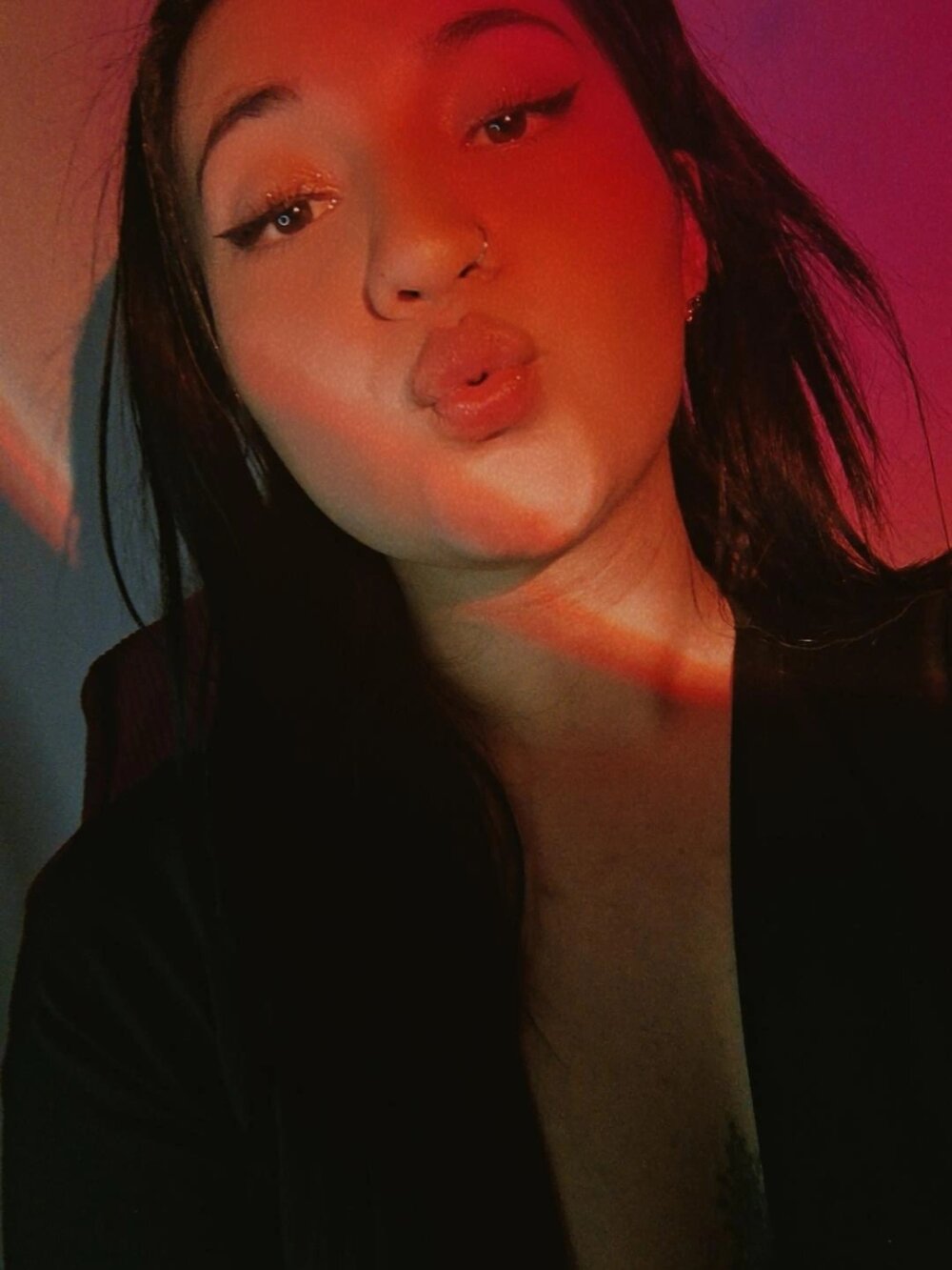 sara_roy04_ from stripchat