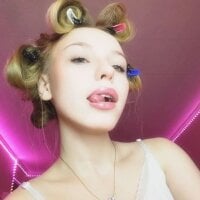 ElvinaHeyman's webcam live show