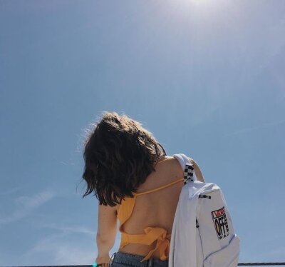 Ana-Chan 👟 free live chat