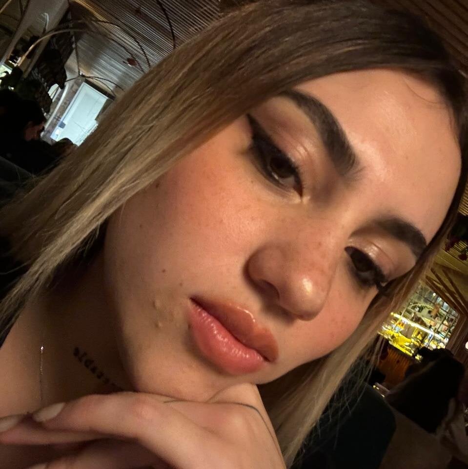 sophia_monroe profile