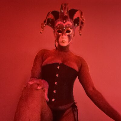 VelveteenBunny Avatar