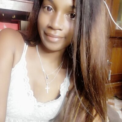 Claire_charming_teen 🍗 chat