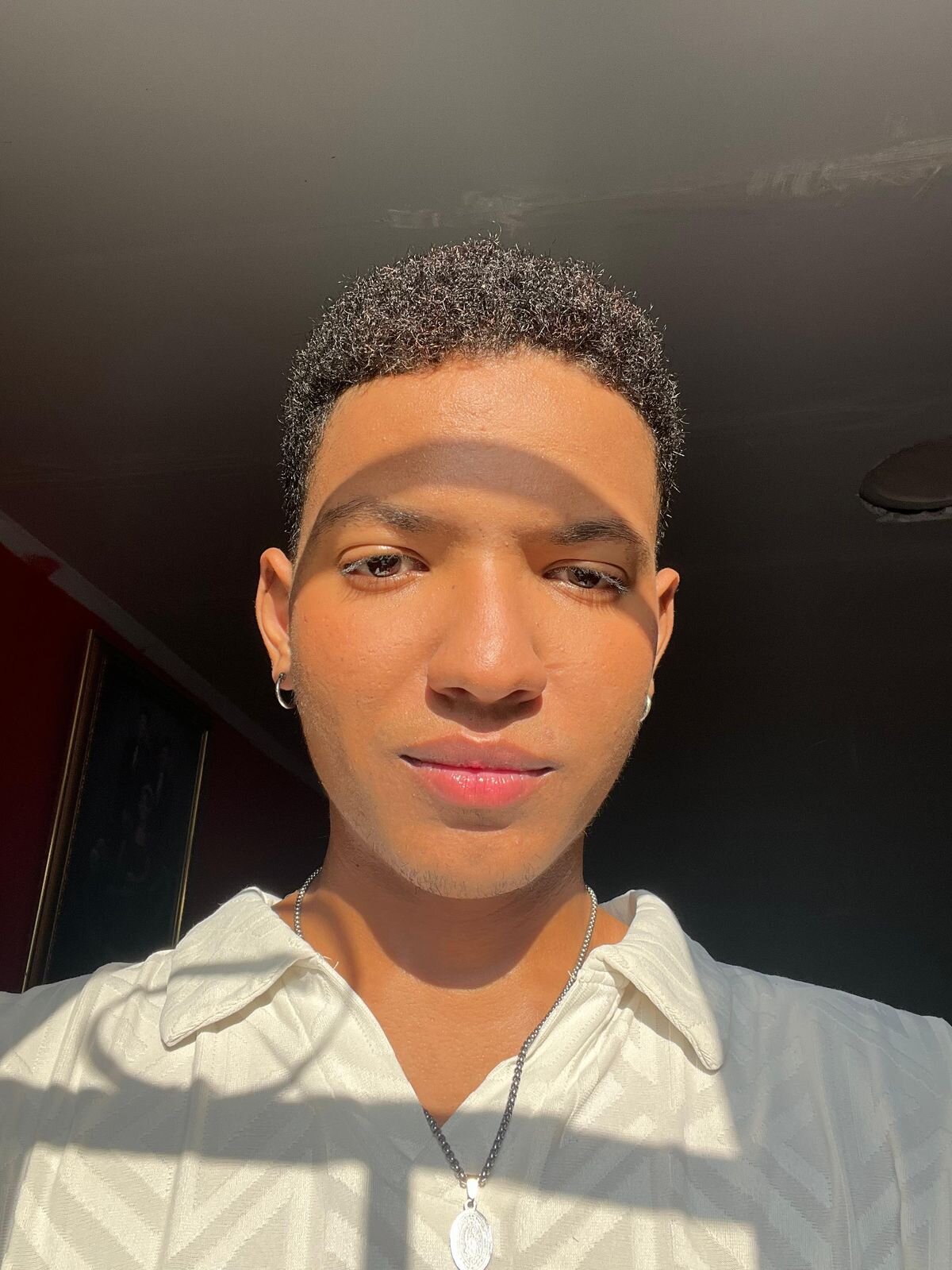 boys_roomhot
