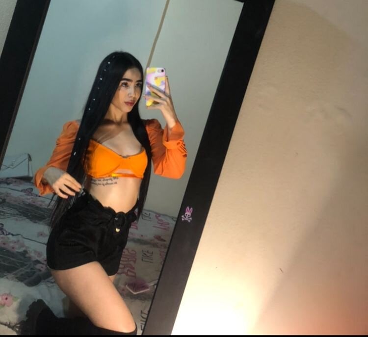 aria_paul's Offline XXX Chat