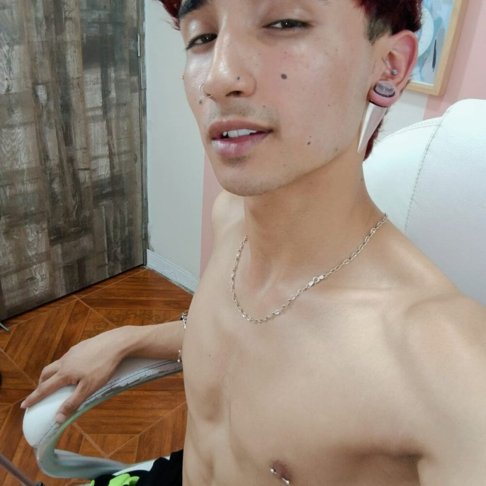 KrisX_hl Offline XXX-chat