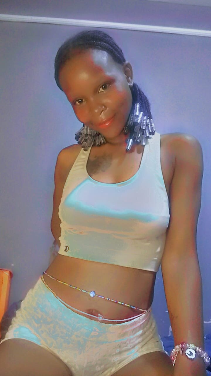 Sexy_petite_ebony