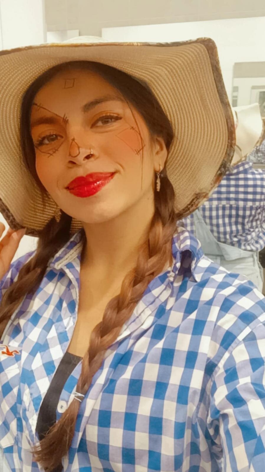 Emmy_Saenz