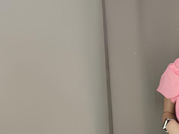 stripchat sophierayne webcam profile pic via amateursex-livecam.com