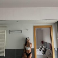 AnaMartinez27's Offline XXX Chat