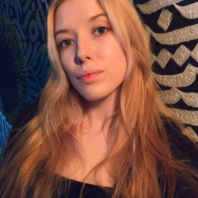 KeiraBond
