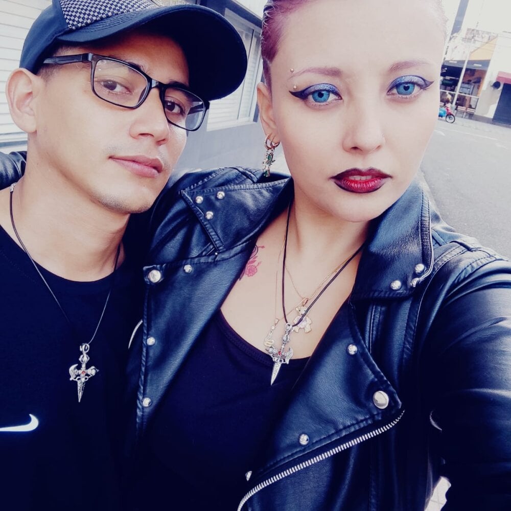 Ladiabla_and_ethan profile