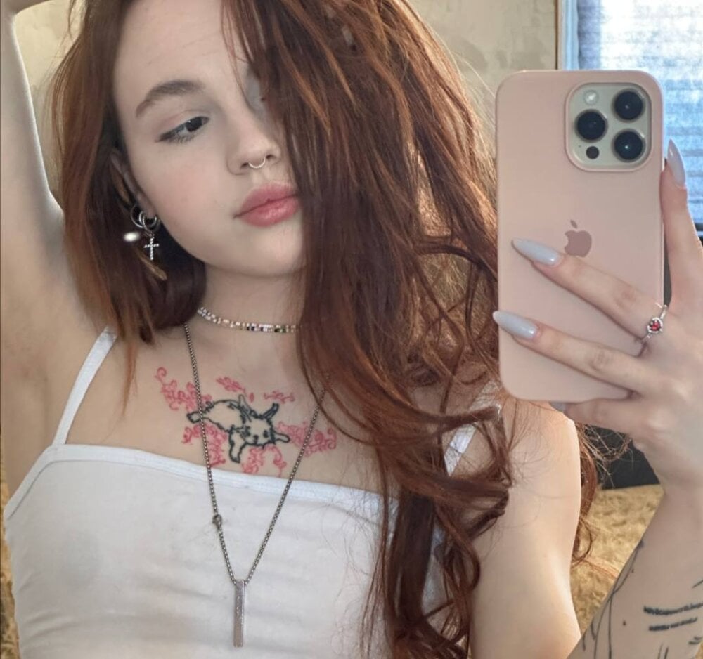 lusy_pickme from stripchat