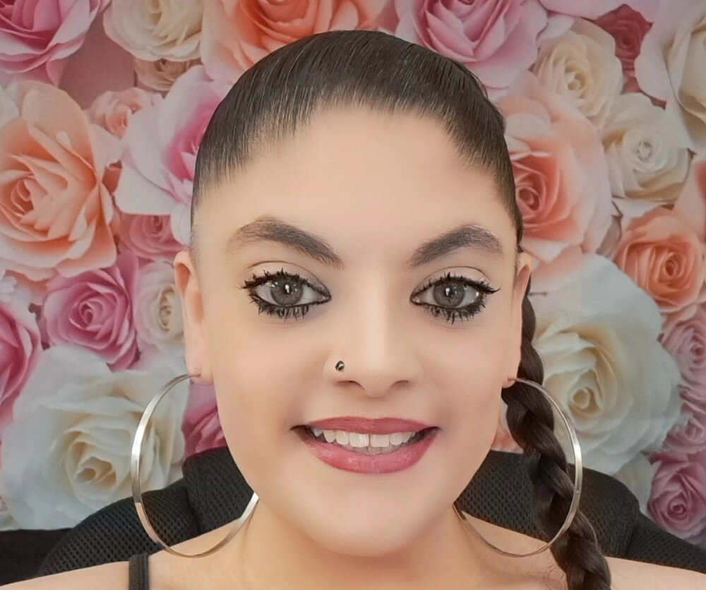 Live sex webcam photo for Exotic-Melons #290031668