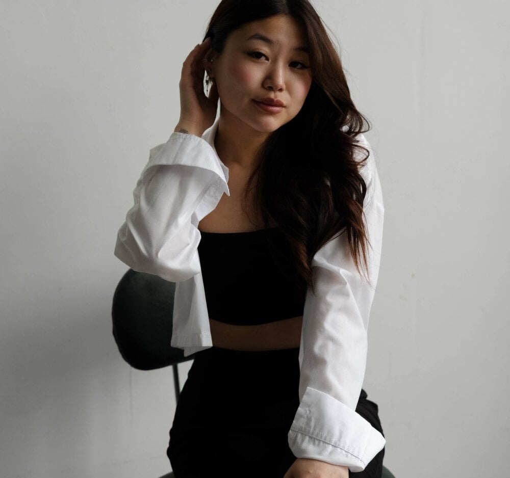 yundargenio from stripchat