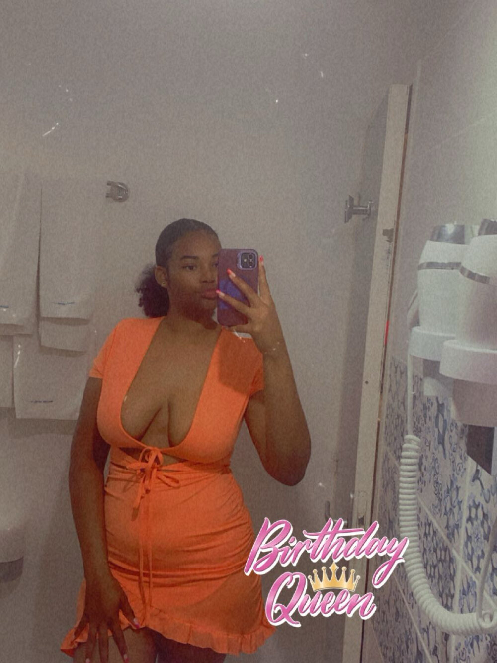 stripchat stess9420 webcam profile pic via sexlivecamsites.com
